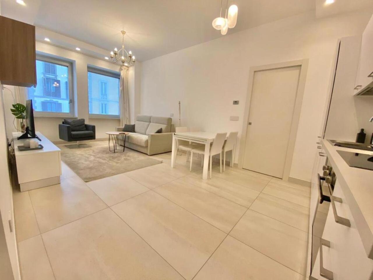 Appartement Elegance Duomo à Milan Extérieur photo